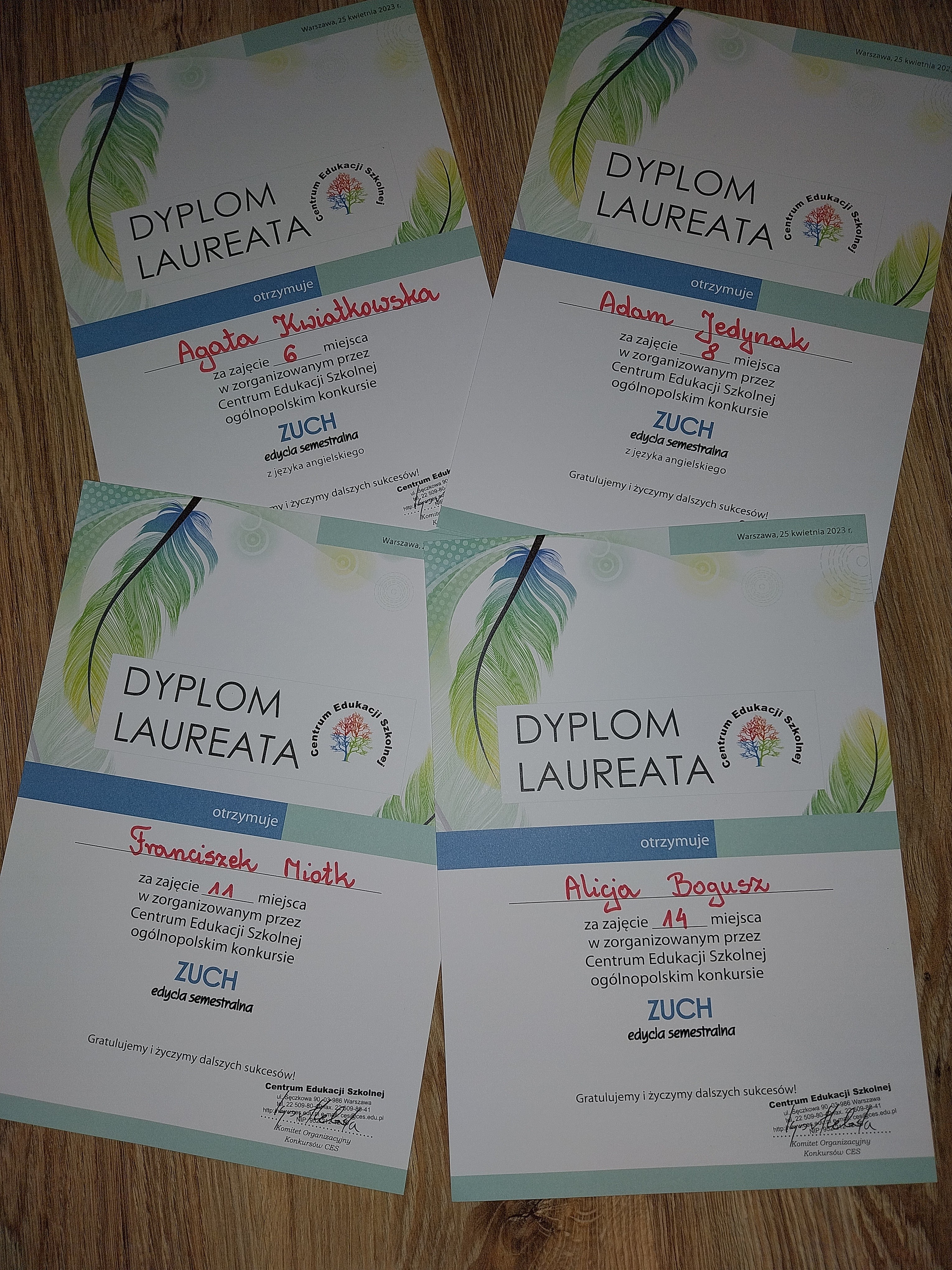 dyplomy laureatów